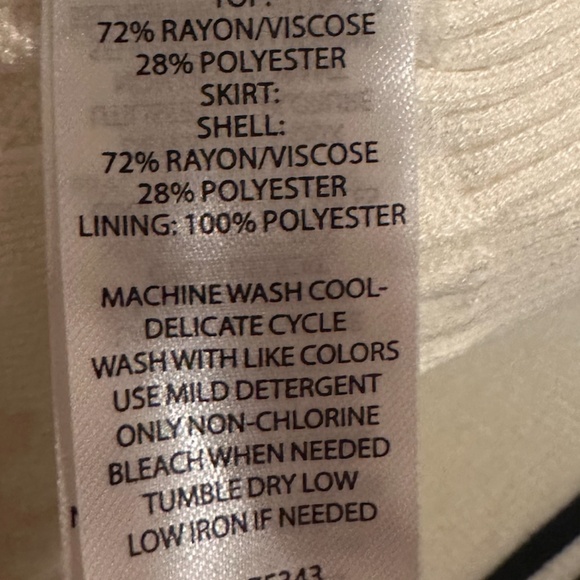 Cream cable knit sweater vest and skort set - Size Small by Sincerely Jules - Picture 7 of 7